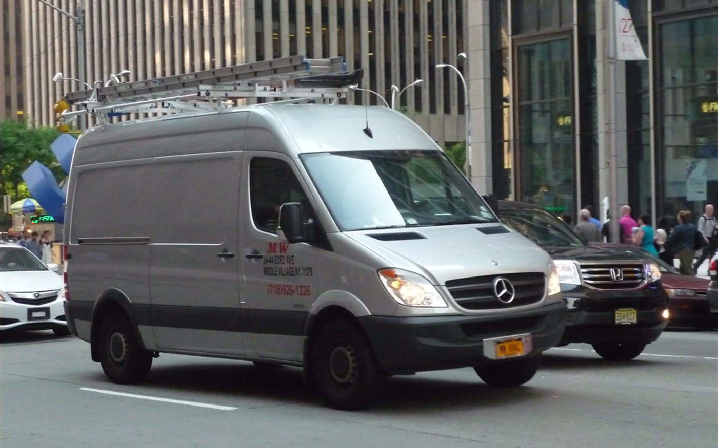 Mercedes Sprinter private ride quote indicator