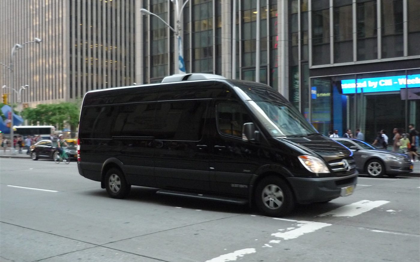 16-Seat Minibus private ride quote indicator